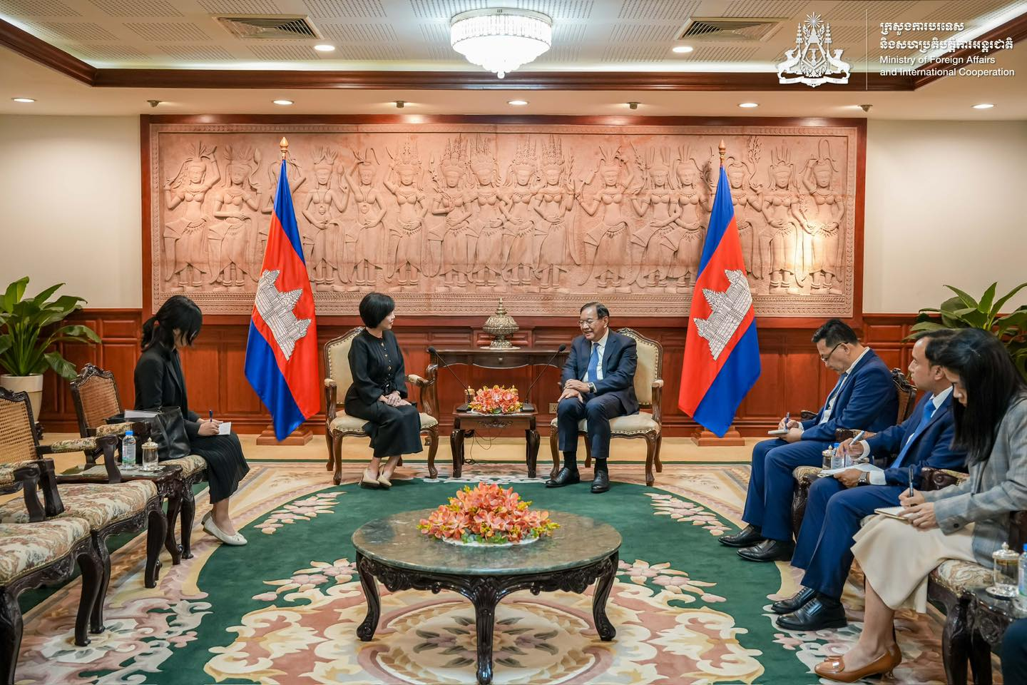 Cambodia, Singapore Reaffirm Cooperation as Outgoing Envoy Makes Farewell Call